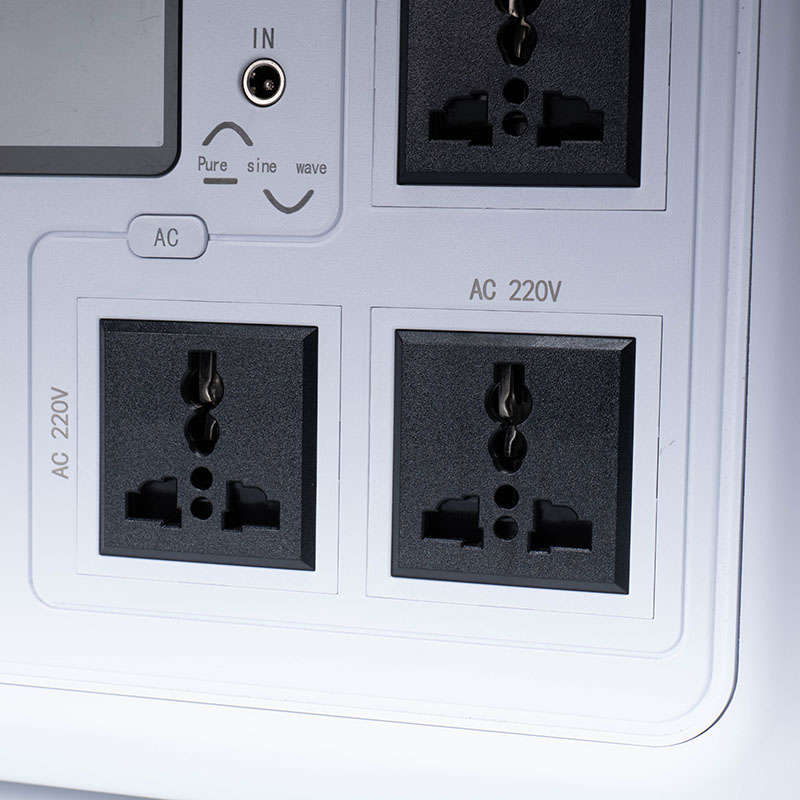 1200W Outdoor Self Driving Energy Storage Power Supply Backup Battery