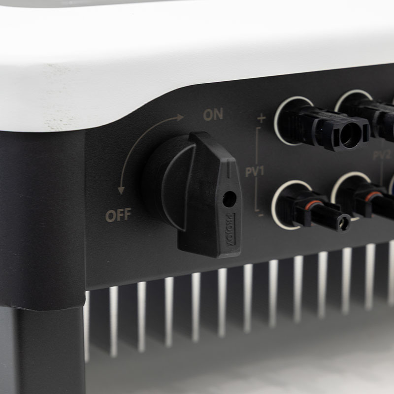 EPH8KTL Three-Phase Hybrid Solar Inverter with Battery Integration Capability