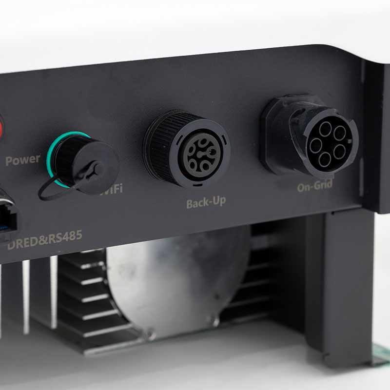 EPH8KTL Three-Phase Hybrid Solar Inverter with Battery Integration Capability