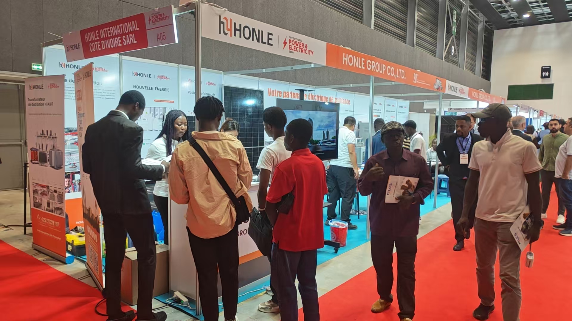 Honle booth activity